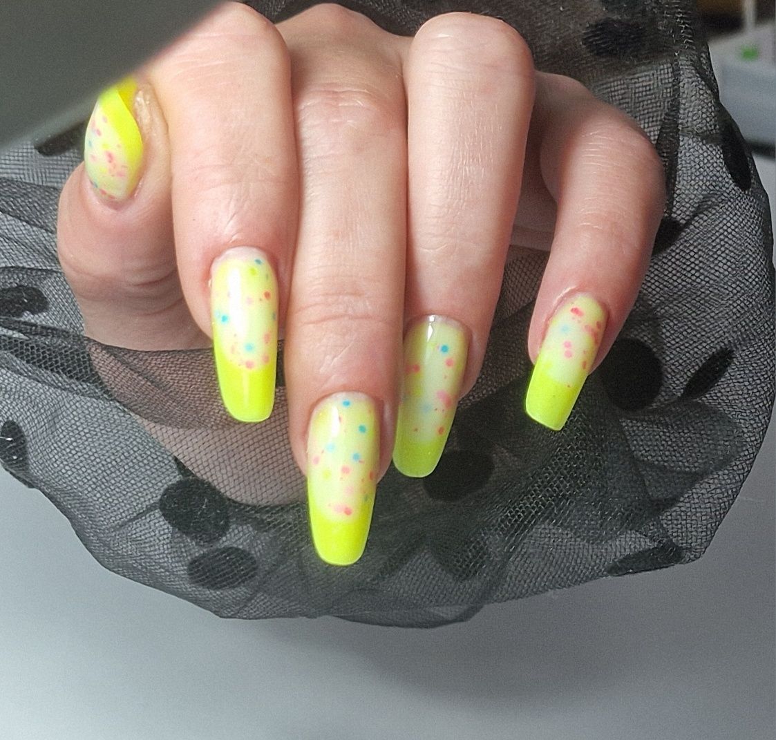 Unghii cu gel Braila