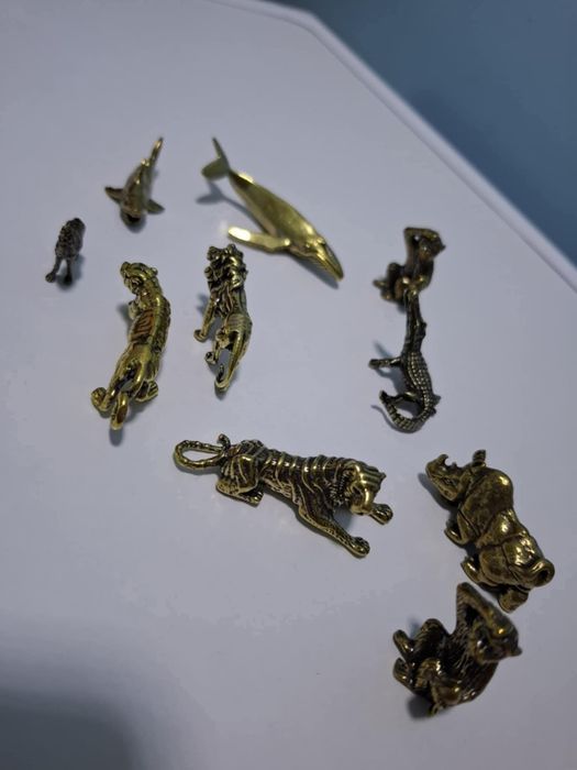 Миниатюри по 15лв за брой