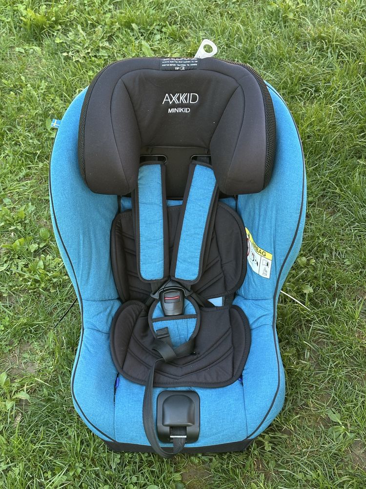 Scaun auto Axkid Minikid 2 - Rear Facing, Albastru, 0-25 kg