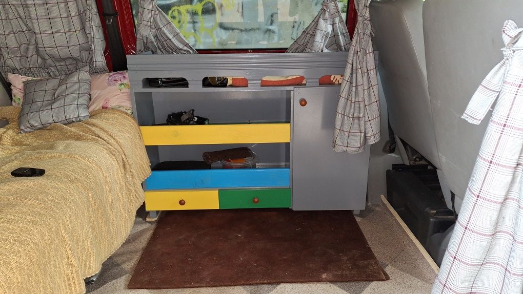 Vând vw transporter 5 1.9