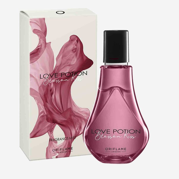 Apă de toaletă Love Potion Blossom Kiss/ LP So Tempting (Oriflame)
