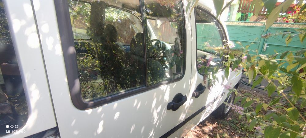 Vând  Fiat Doblo