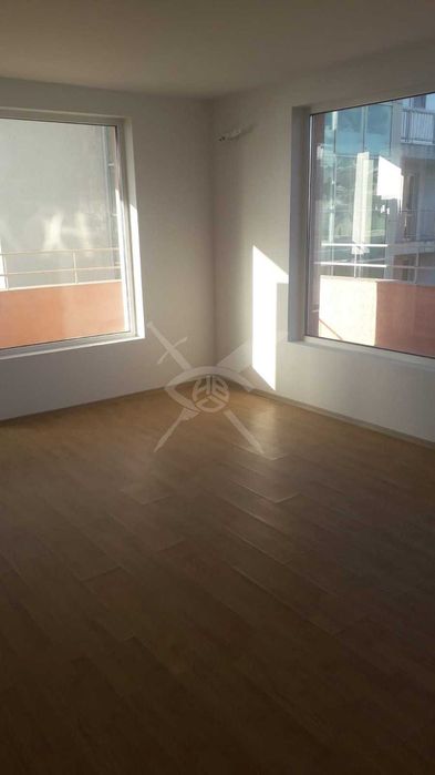 Продава се Многостаен апартамент в Бургас, Сарафово - 180 кв.м за 750 €/кв.м - Снимка #6