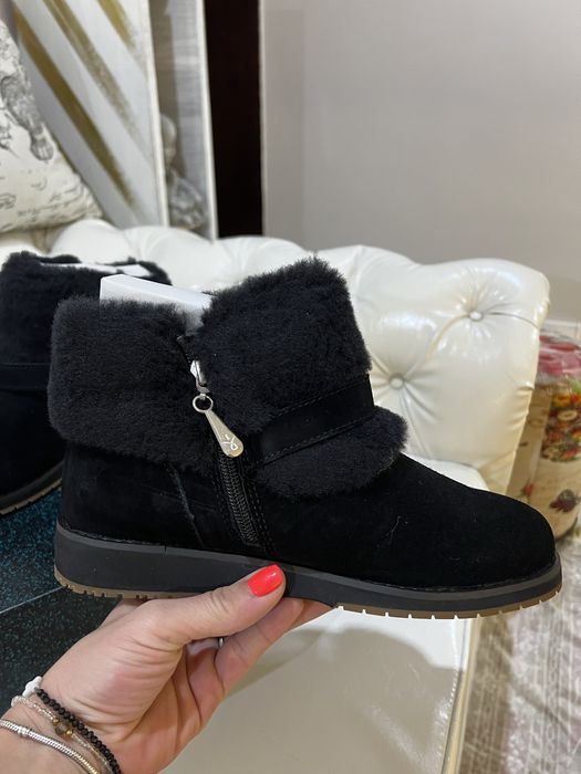 Чисто Нови Emu Australia