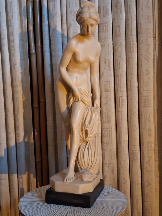 Vand Statuieta 60 cm