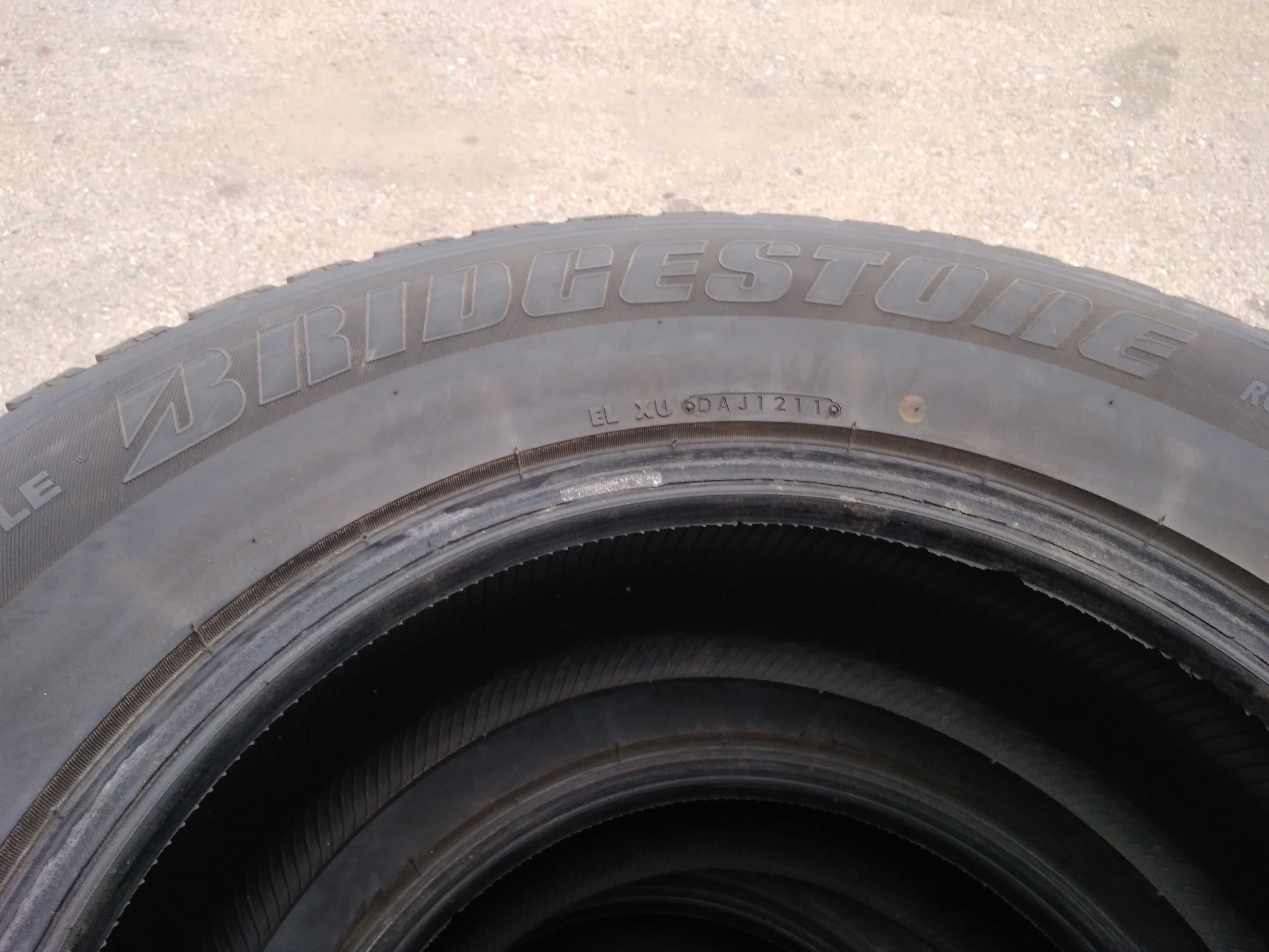 Продам шины bridgestone 285/60/18