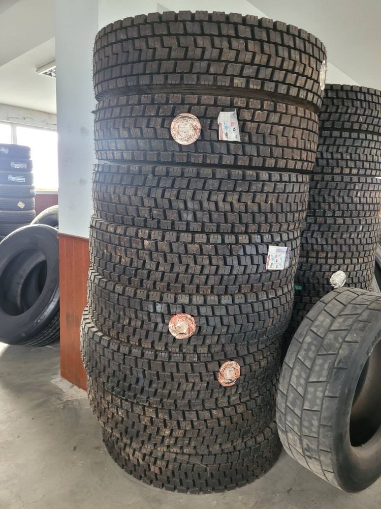 Гуми за камион 295 80 R 22.5 / 12 R 22.5