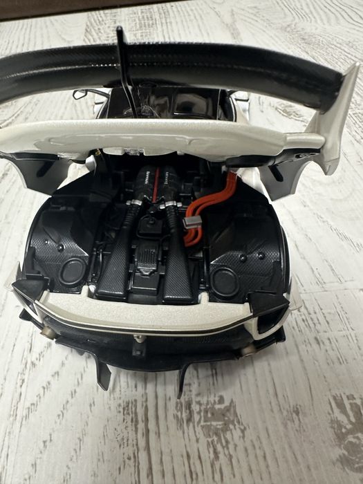 Колекционерска кола FXXK Evo