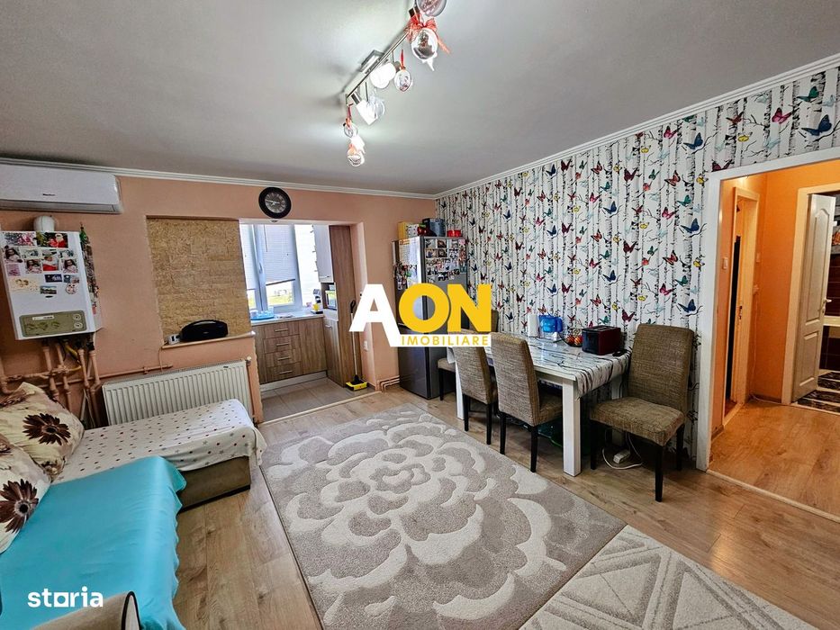 Apartament cu 2 dormitoare, etaj 3, mobilat, utilat, cu boxa, Ampoi 1