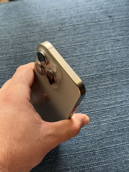 Iphone 16 Pro 256 GB Natural Titanium