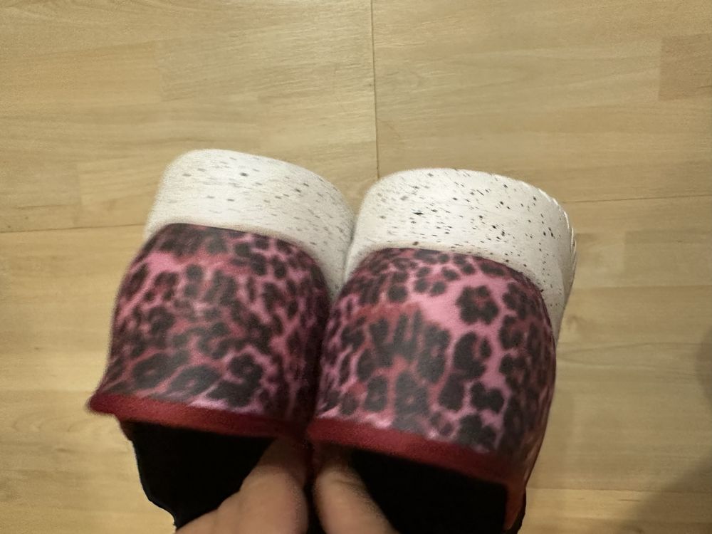Нови дамски маратонки Skechers номер 41