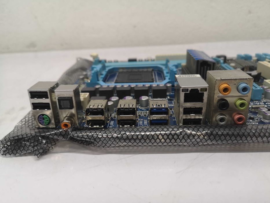 Дънна платка - GUGABYTE GA-870A0USB3L