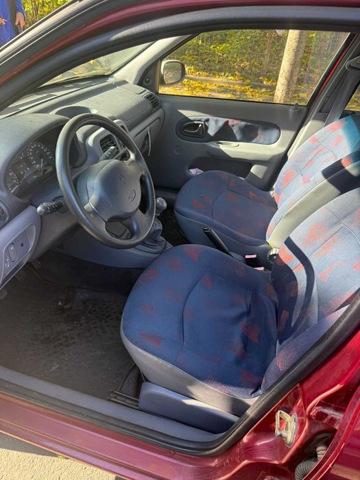 Renault Clio 2004, stare impecabila