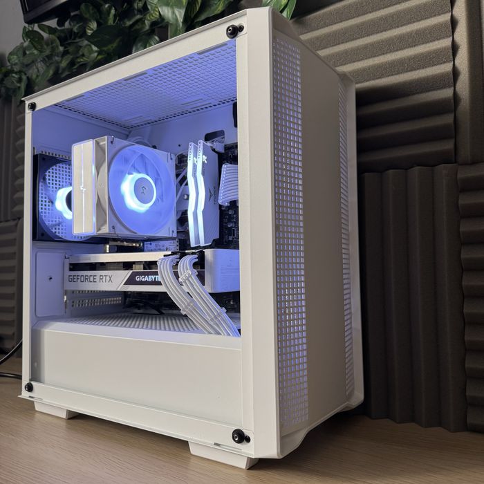 ЛИЗИНГ! Геймърски компютър Ryzen 5 5600 / RTX 3070 / 16GB RAM / 1TB