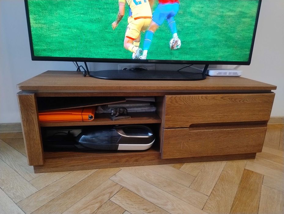 Comodă TV din lemn și furnir,L108xA42xH38