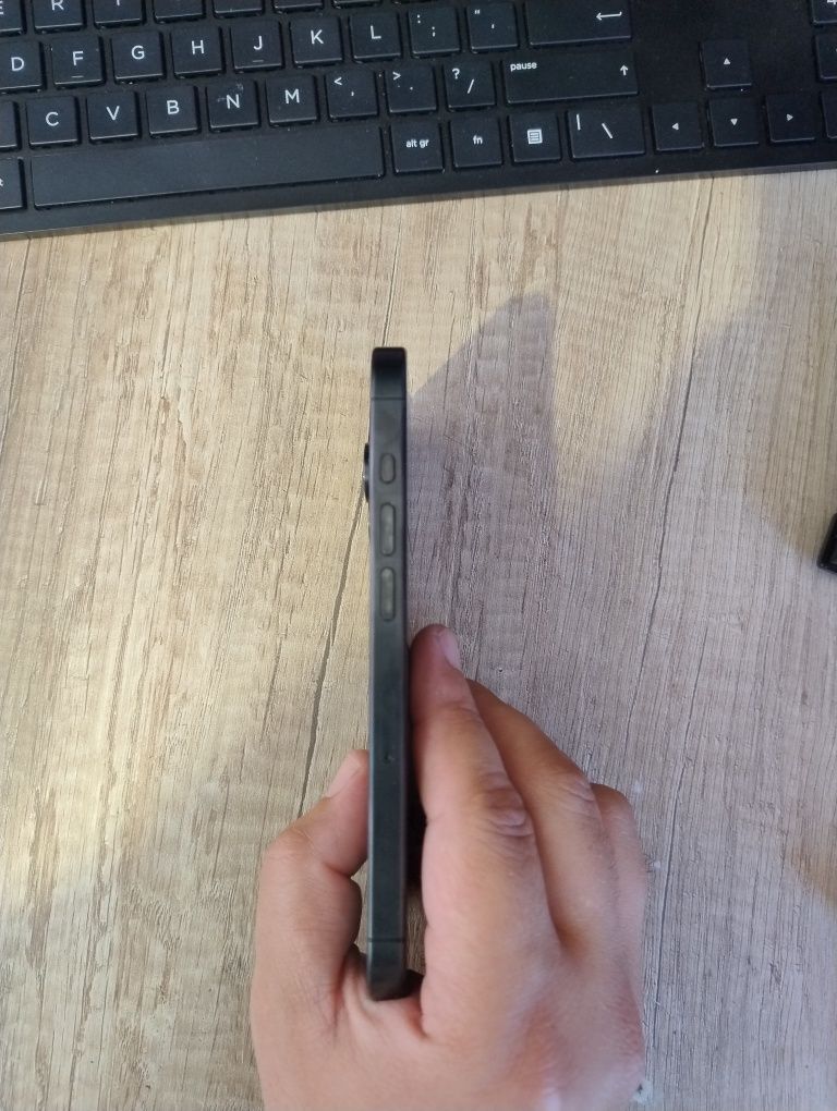 iPhone 15 pro 256gb