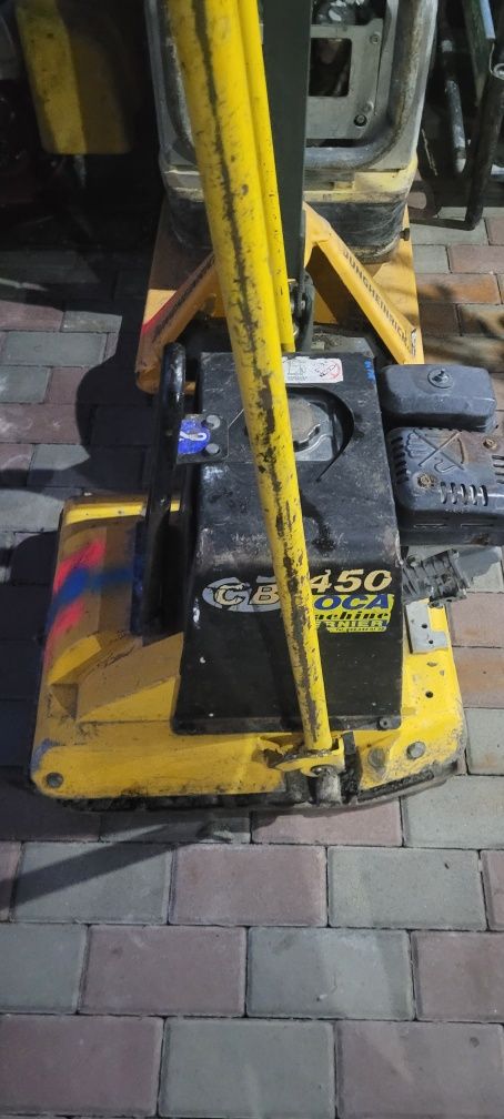 Vând talpa compactoare Batmatic