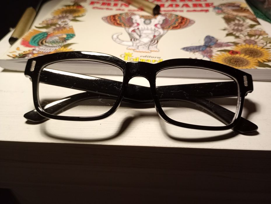 Ochelari flexibil unisex, includ și lentile dioptrie +2.5