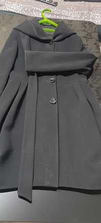 Продам  Турецкое женское пальто подойдет на 36-38 турецкий размер.36-