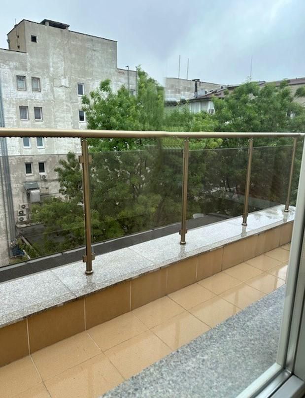 Дава се под наем Двустаен апартамент в София, Център - 55 кв.м за 650 € - Снимка #6