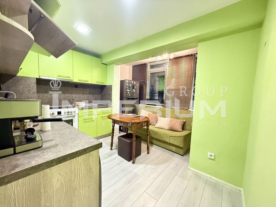 Дава се под наем Двустаен апартамент в Варна, Чайка - 50 кв.м за 357 € - Снимка #1