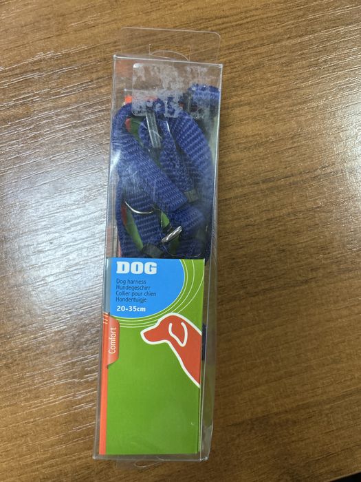 шлейка новая на маленькую собачку или для кошек