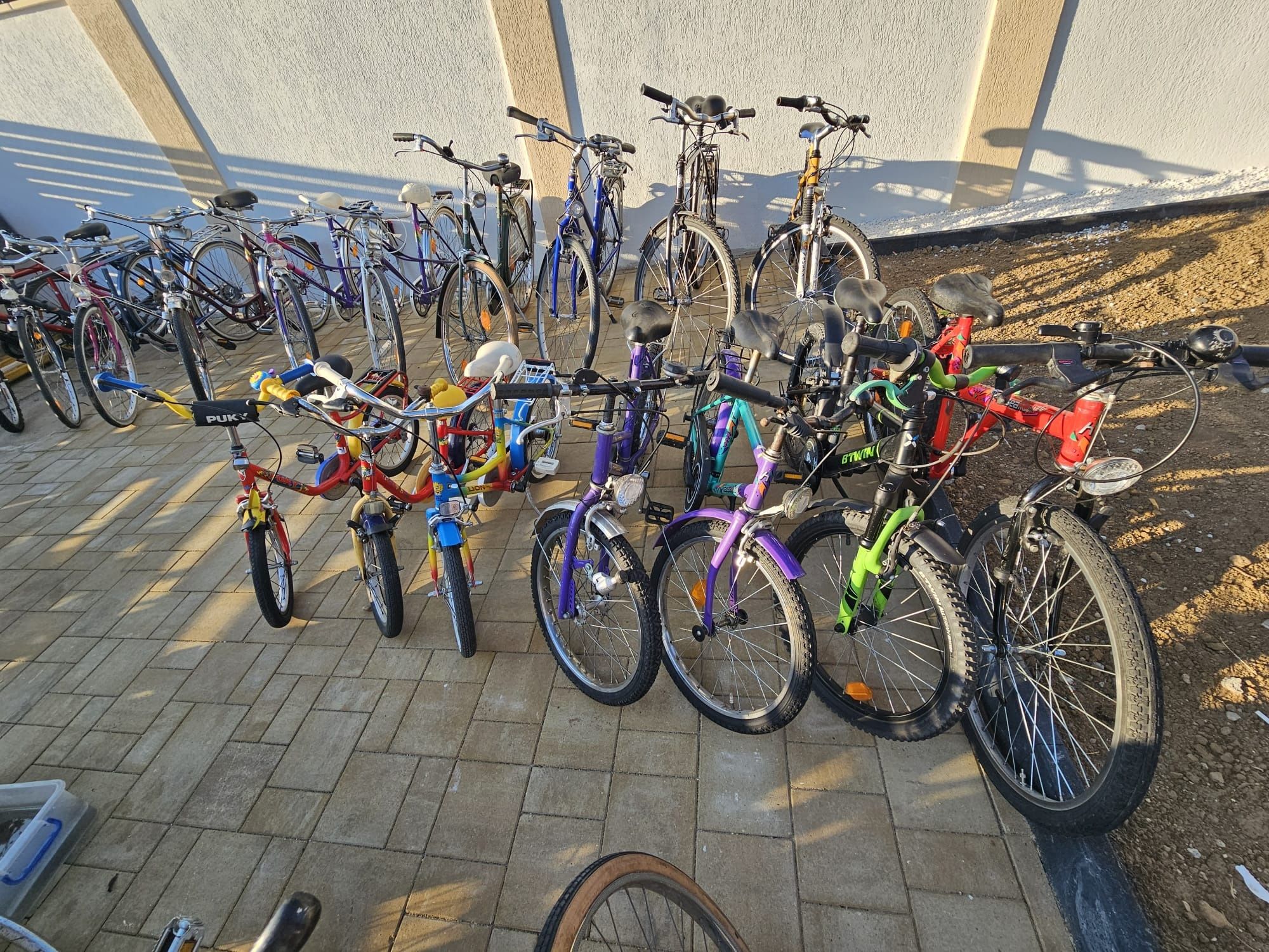 Biciclete de vânzare pentru adulți și copii