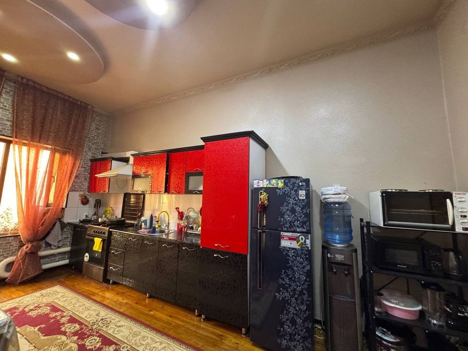 Дом в Бухаре 5соток,Адрес Отбозор,6комнат