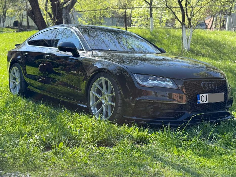 Vand Audi A7 4G S -line 300+ hp ,sau schimb cu suv