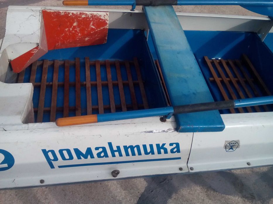 Руска алуминиева лодка Романтика 2