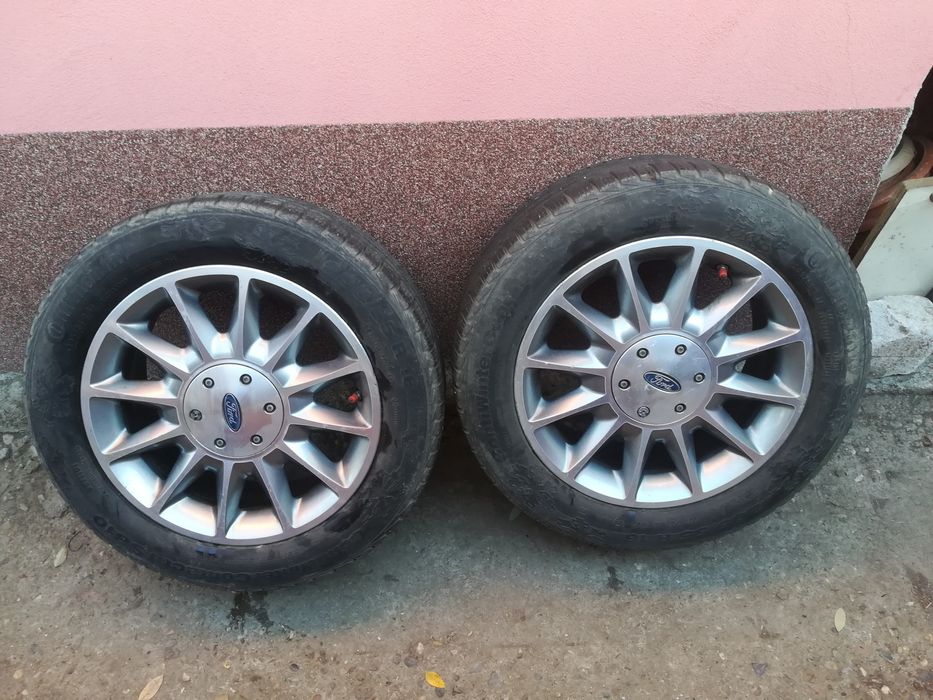 Vând roti pentru Ford Focus.
