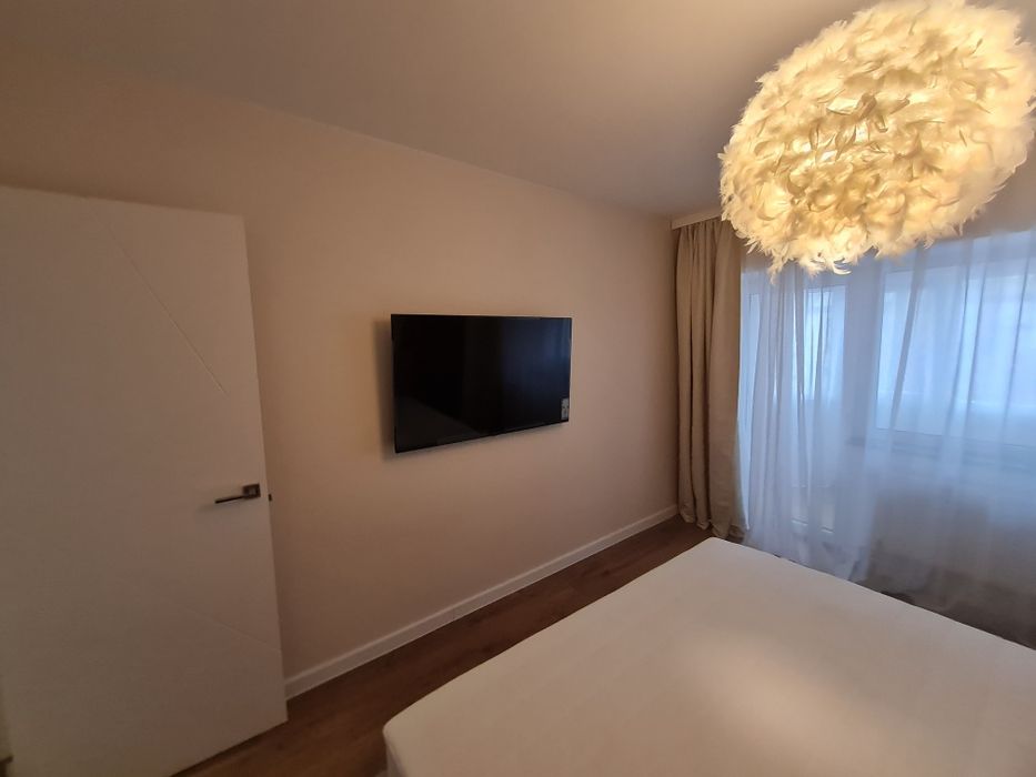 Inchiriez studio de lux Arena Mall