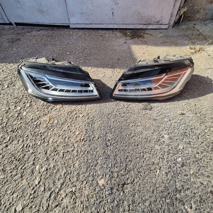 Audi a8 фарове бягащи мигачи