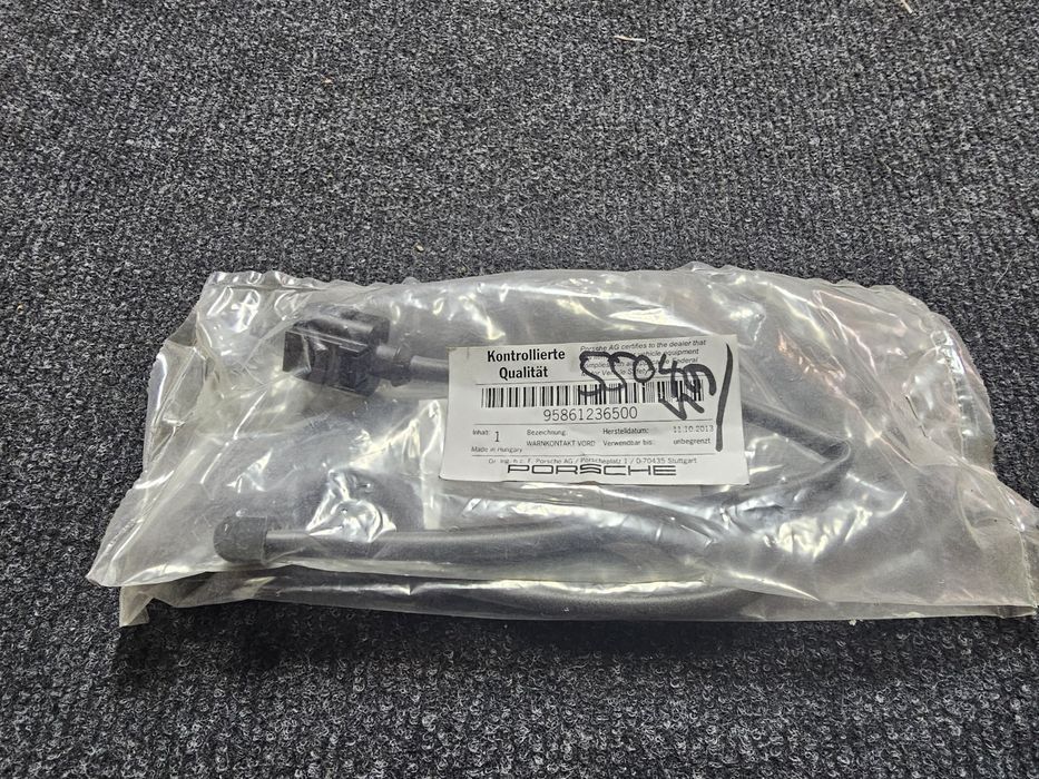 Senzor uzura placute frana nou original Volkswagen / Audi  / Porsche