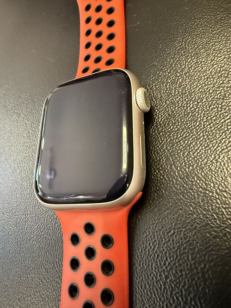 Vand Apple Watch 7 , 45 mm Impecabil
