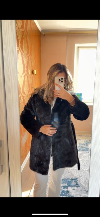 Продам норковую шубу и зимнюю куртку кролик