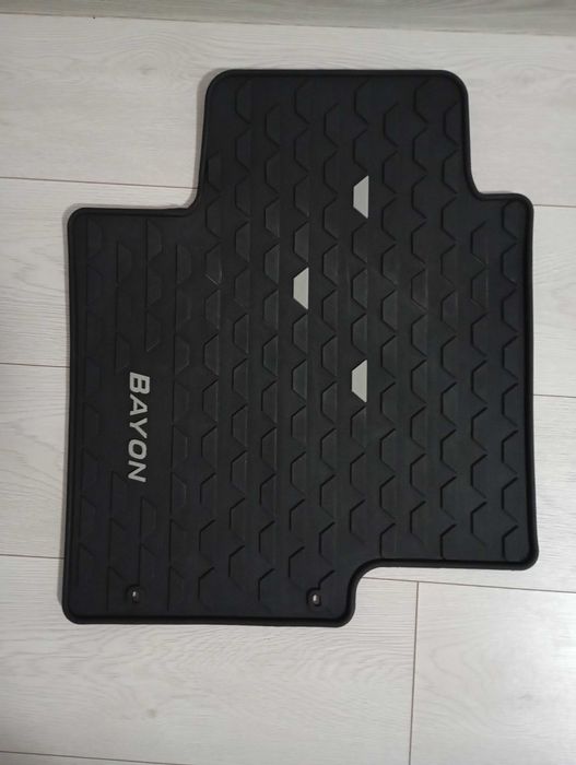 Vând covorașe originale Hyundai bayon