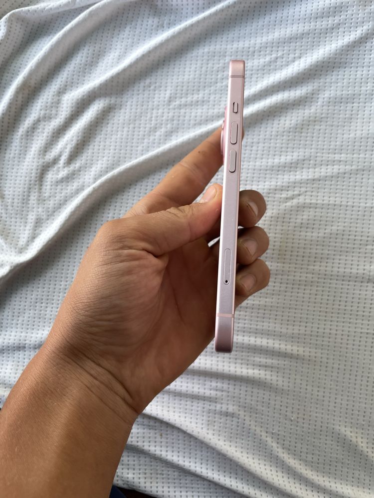 Iphone 15  holati ideal