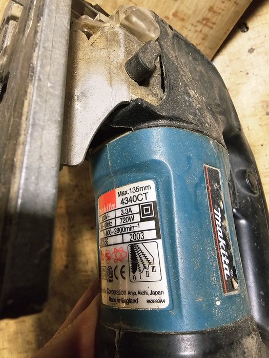 Продавам  зеге Makita за части