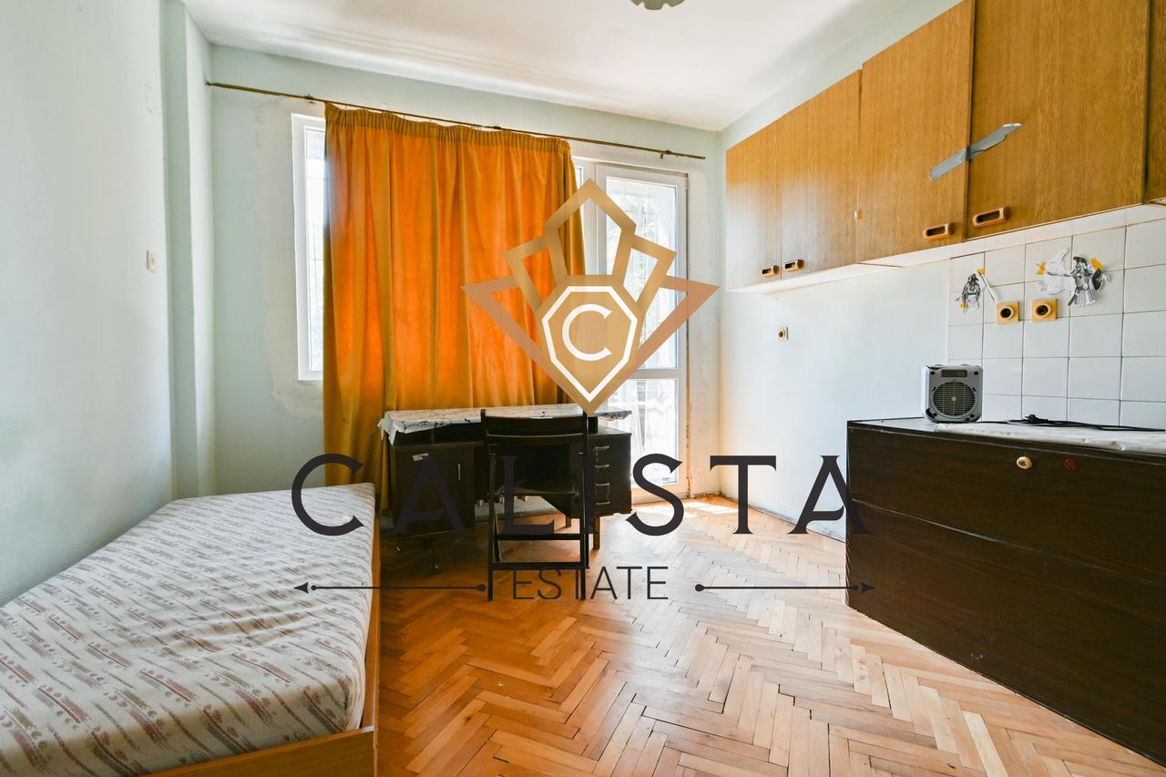 Дава се под наем Тристаен апартамент в София, Лозенец - 80 кв.м за 600 € - Снимка #3