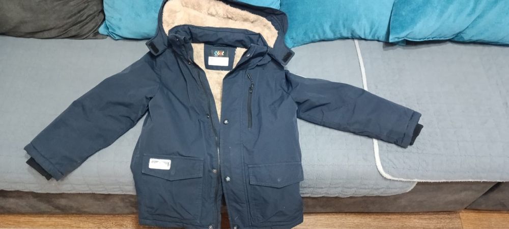 Продам куртку зимнюю