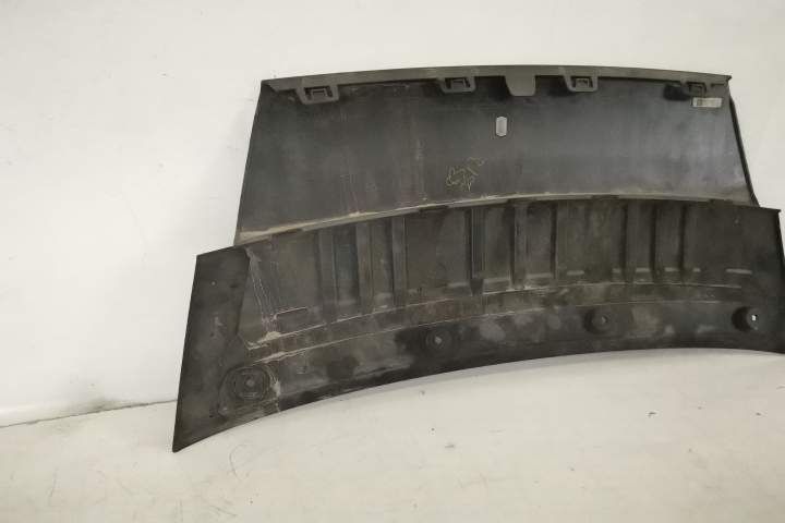 Орнамент Декоративна Лайсна Спойлер Задна Броня Оригинален В Добро Със