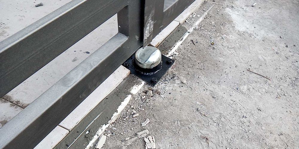 Reparatii porti auto si pietonale