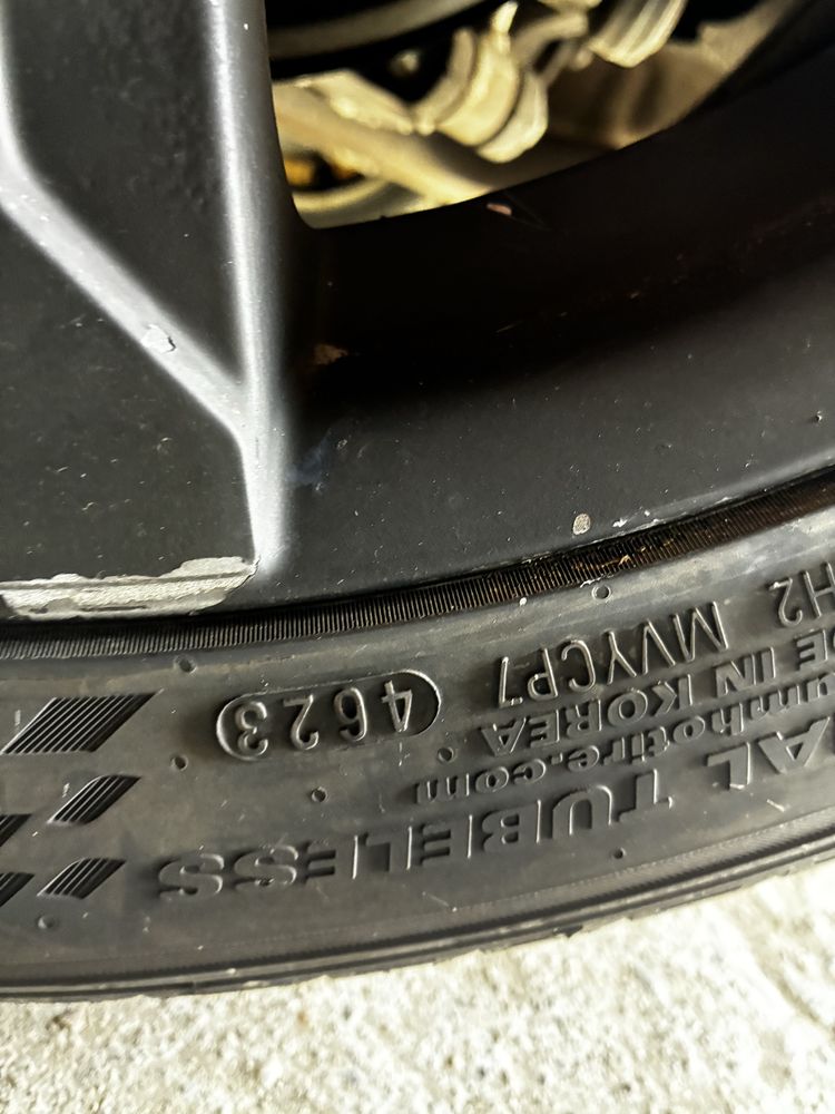 KUMHO летни 255/40/19