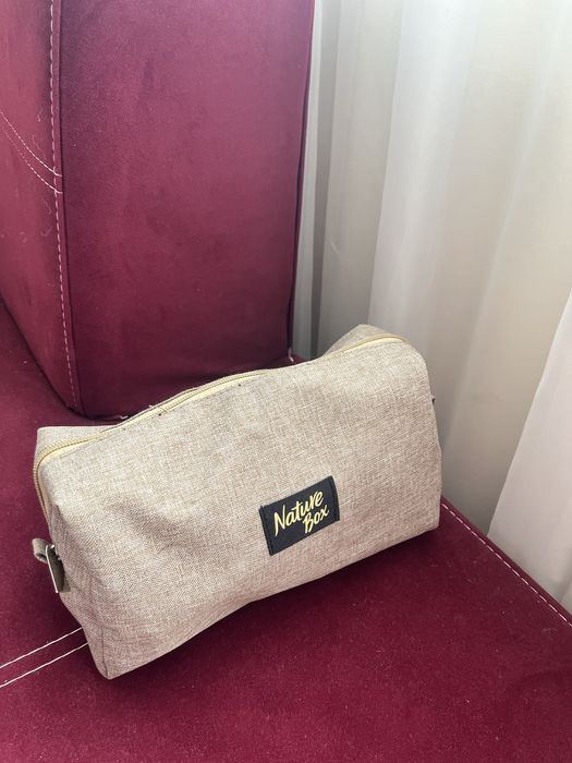 Помпа за кърма Medela Solo + пълен комплект аксесоари за успешно кърме