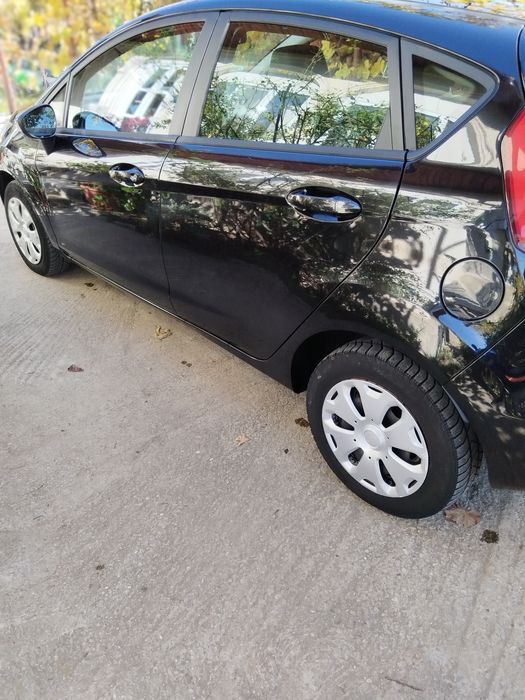 Vând Ford Fiesta 1.2 benzina 2010, euro 5