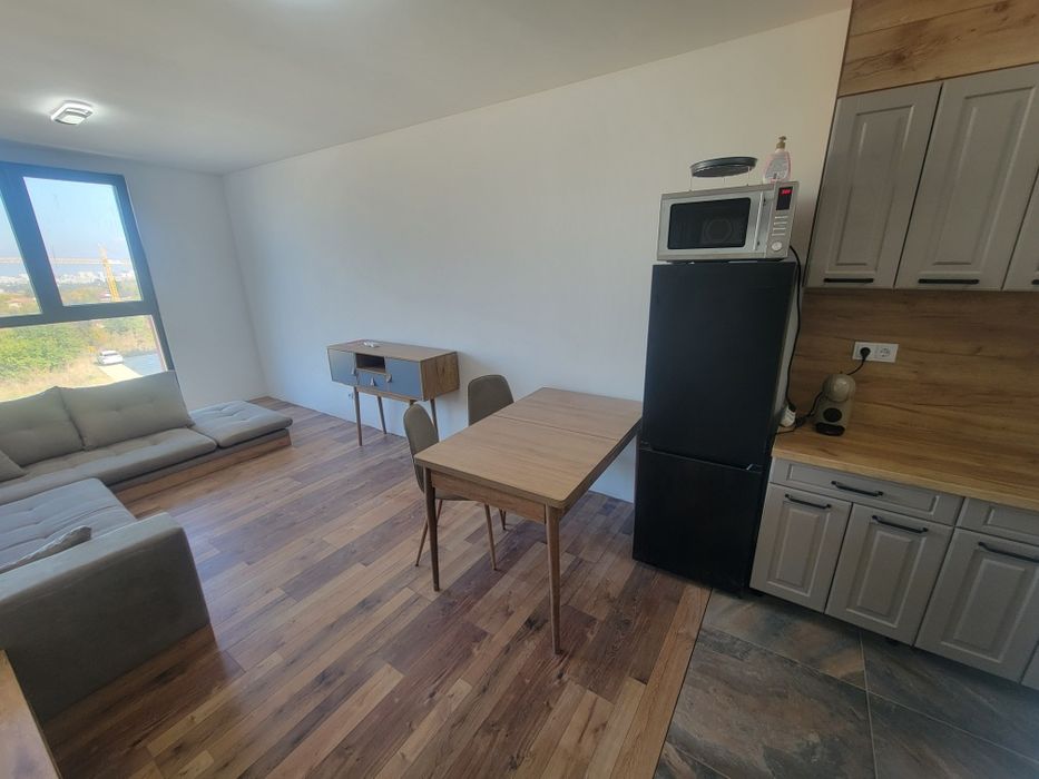 Дава се под наем Двустаен апартамент в София, Малинова долина - 68 кв.м за 612 € - Снимка #2