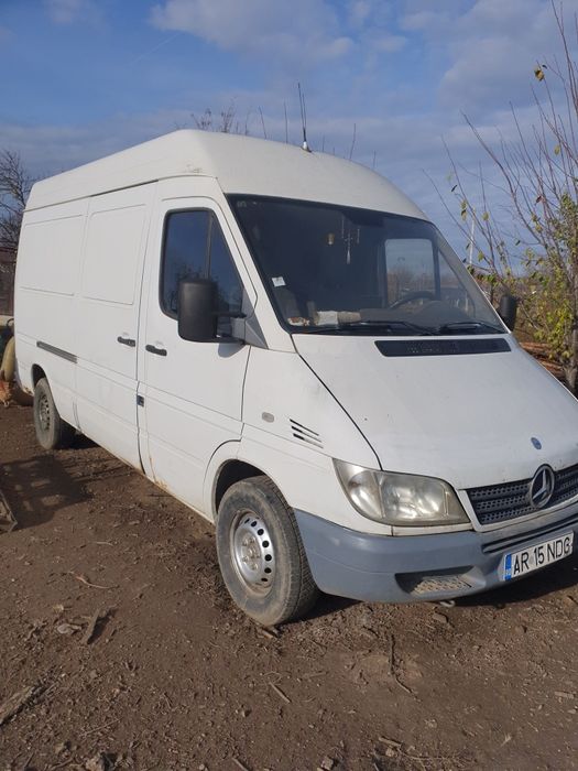 Buna ziua, vind mercedes sprinter.