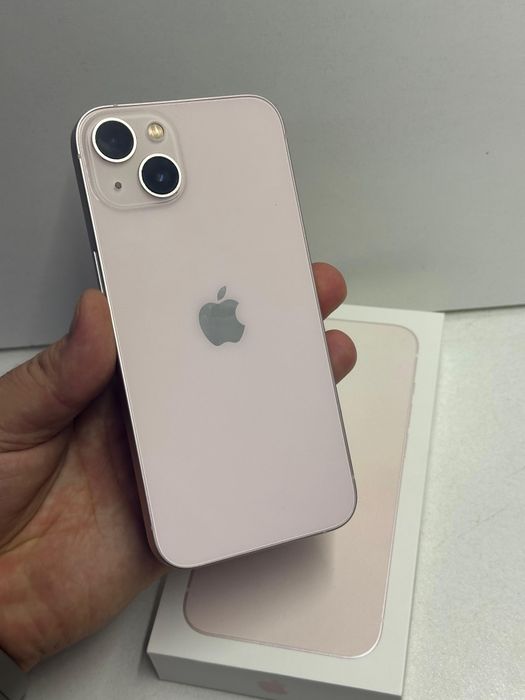 Продам Айфон 13 128г