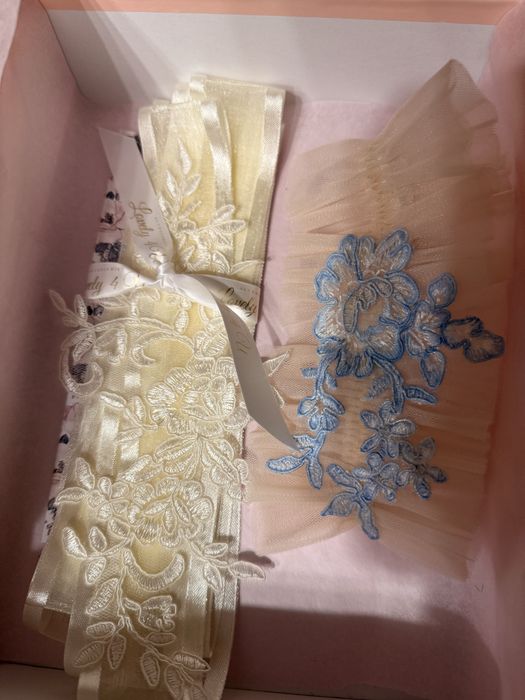 Set esarfa si portjartier dezgatit mireasa